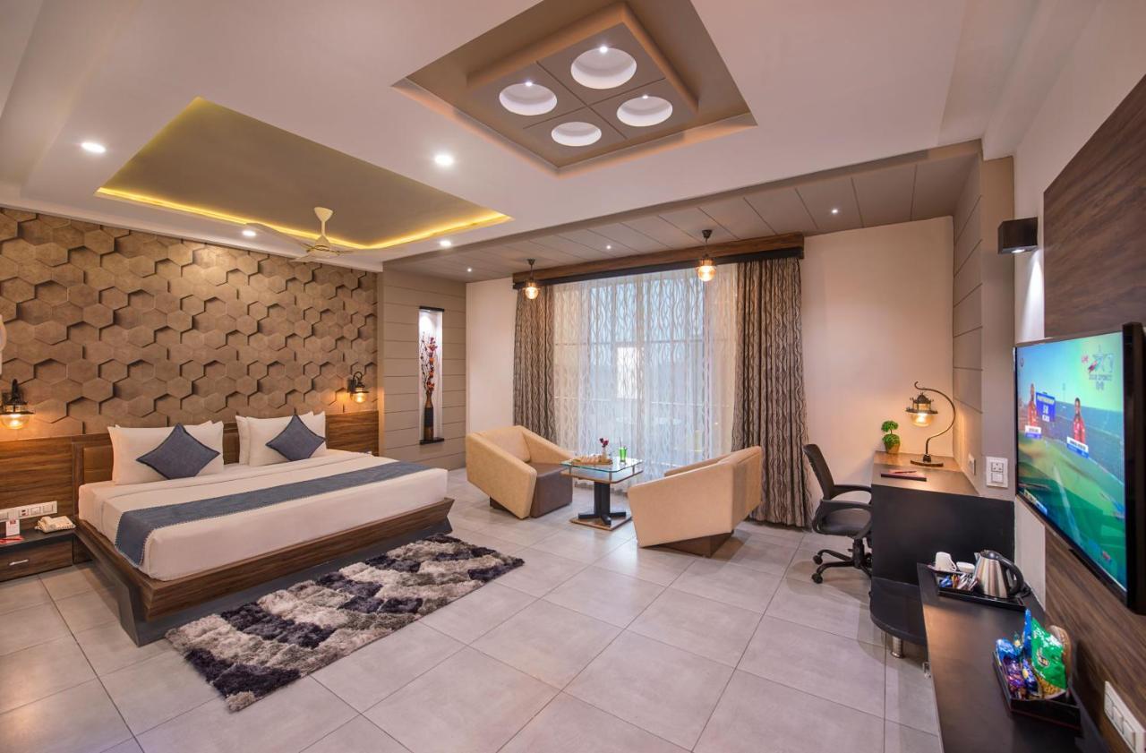Lords Eco Inn Morbi Ngoại thất bức ảnh
